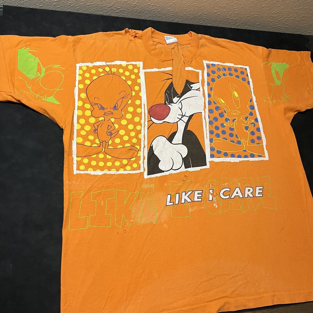 Vintage Looney Tunes All Over Print 90s Shirt Sylvester Tweety Bird Distressed